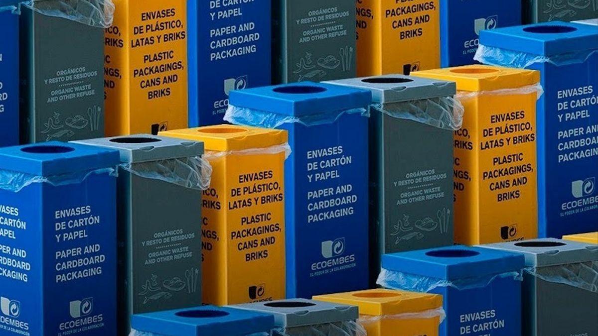 Contenedores de reciclaje de Ecoembes. Twitter Ecoembes